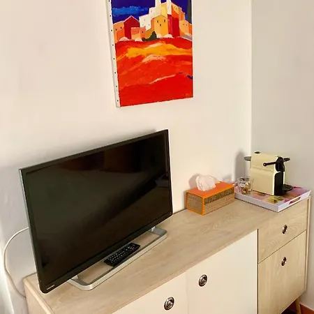 Le 1835, Ambre-jaune