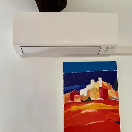 Le 1835, Ambre-jaune Apartament *