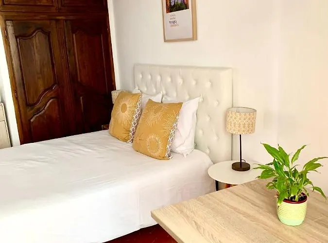 Le 1835, Ambre-jaune Moustiers-Sainte-Marie